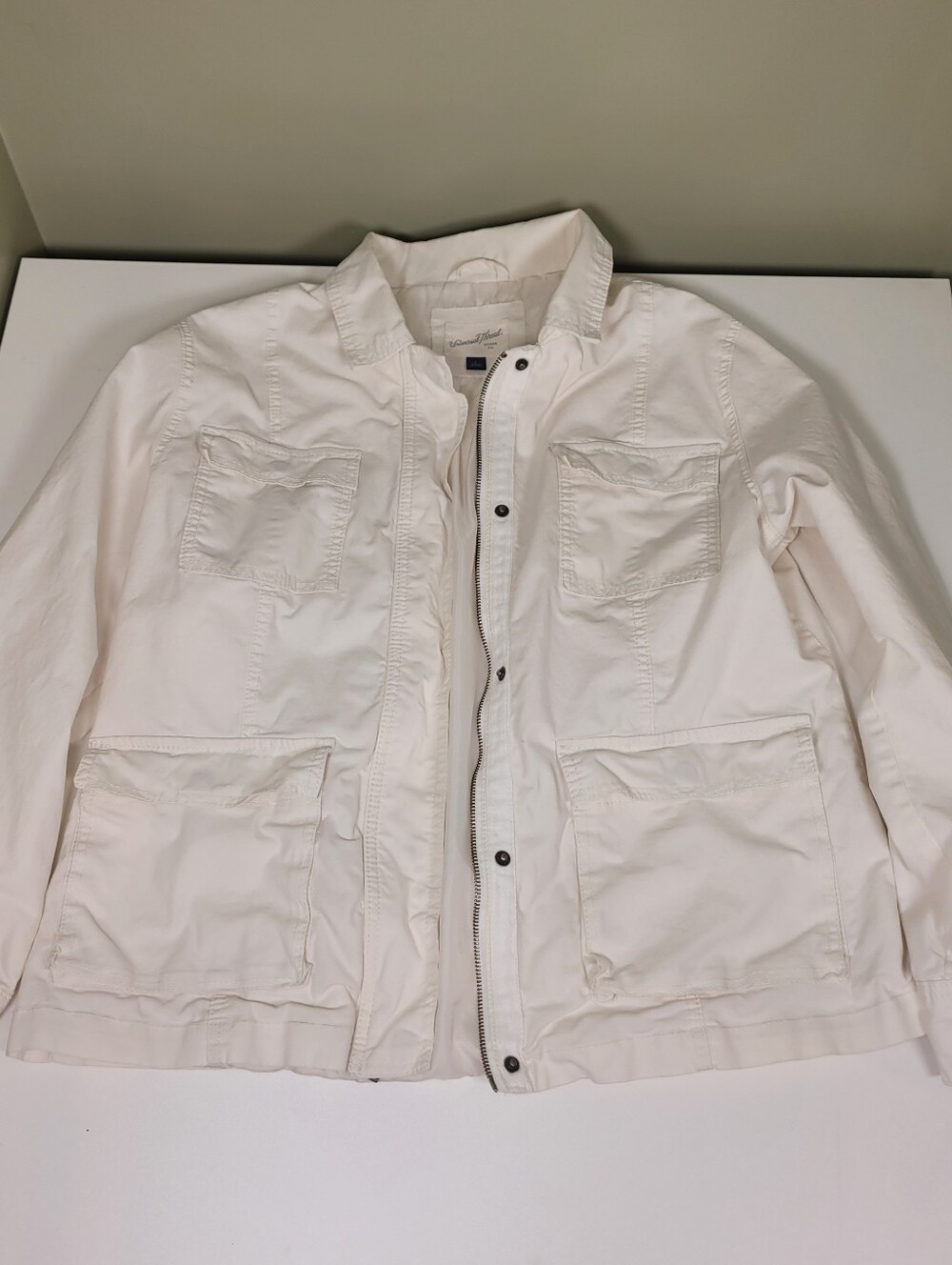 Universal Thread Women's Cream Field Jacket with Front Pockets